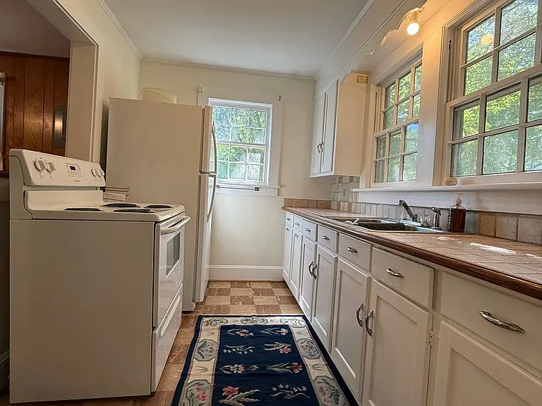 2109 Horne Town Rd — Photo 9