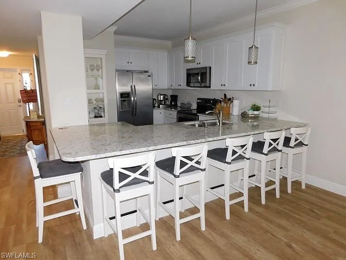 7655 Pebble Creek Cir #302 — Photo 5