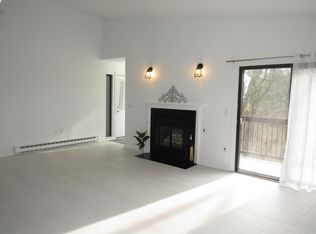 10 Ridgedale Dr #10, Annandale, NJ 08801