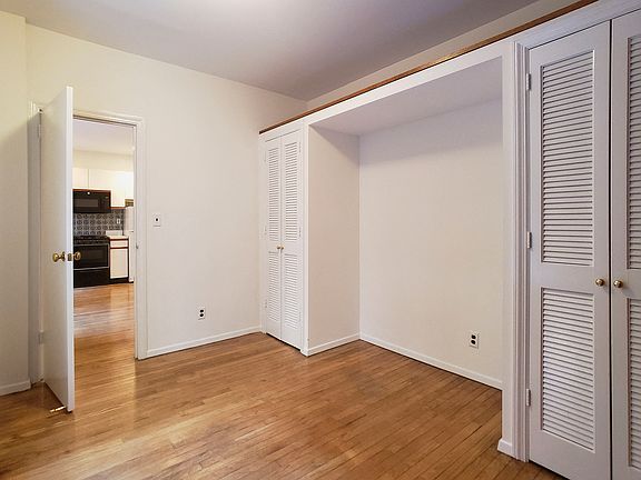 3rd image of 316 E 92nd St APT 1RC