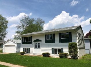 801 W 11th St, La Porte, IN