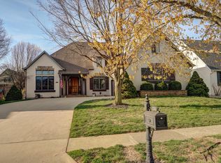 2234 W Winchester St, Springfield, MO 65807