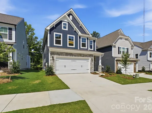 13115 Foxberry Rd, Charlotte, NC 28213