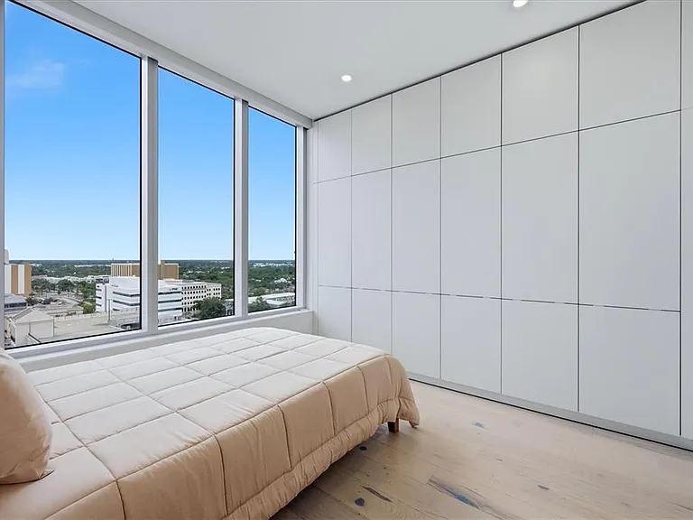111 S Pineapple Ave #1103 — Photo 37