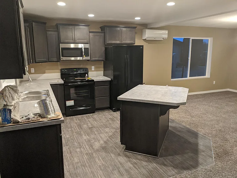 12610 N Wilson St — Photo 3