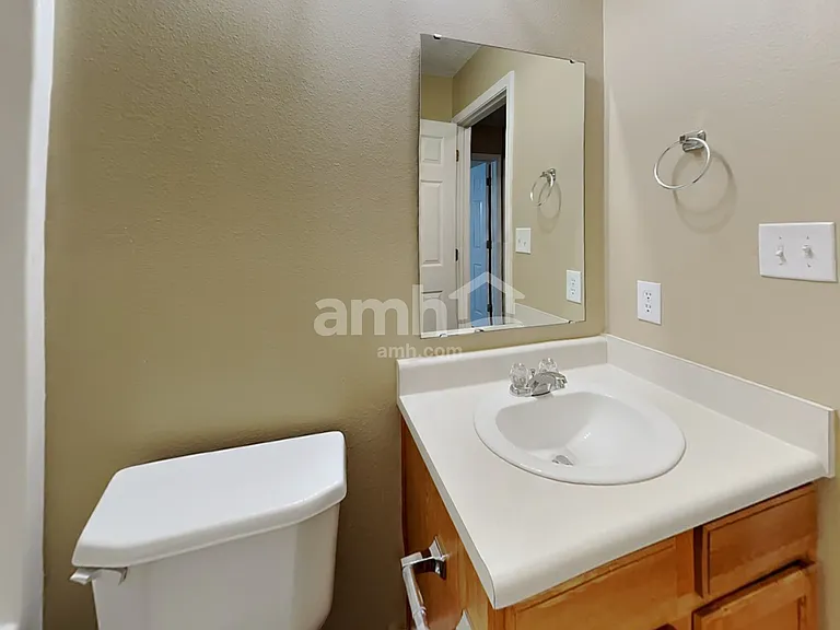 9734 Thomas Ln — Photo 12
