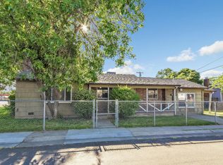 3740 Schutt Way, Sacramento, CA 95838