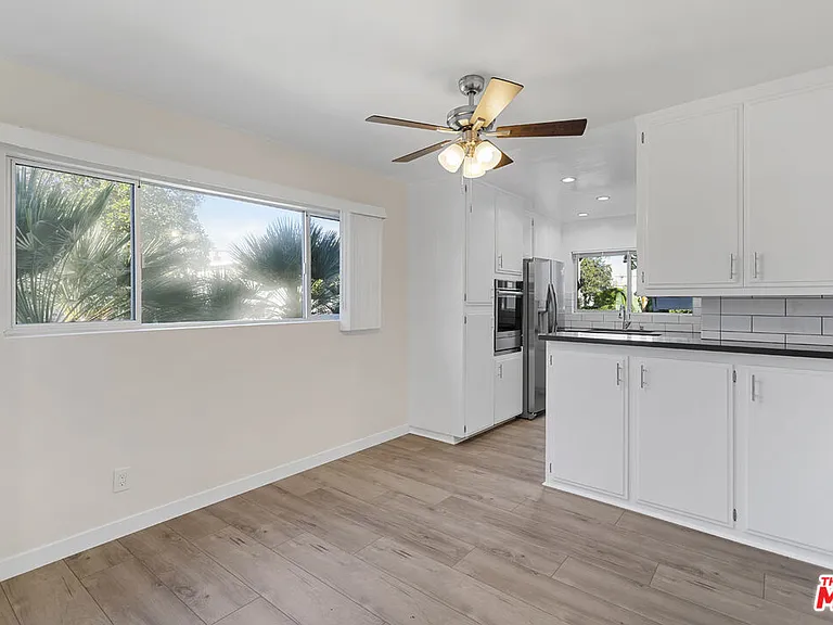 1028 S Bedford St #7 — Photo 13
