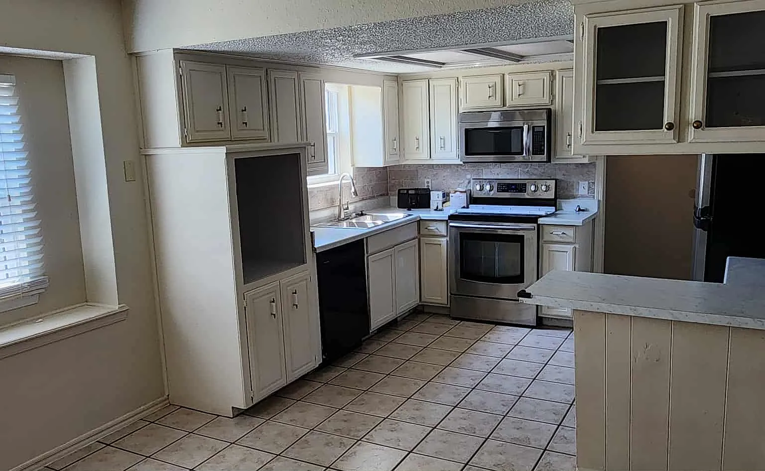 1809 SE 7th Street — Photo 2