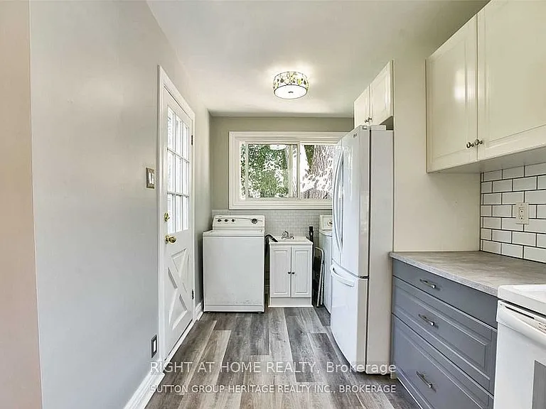4 Ontario St — Photo 10