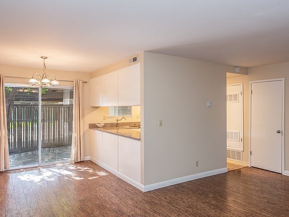 5th image of 167 Palo Verde Ter