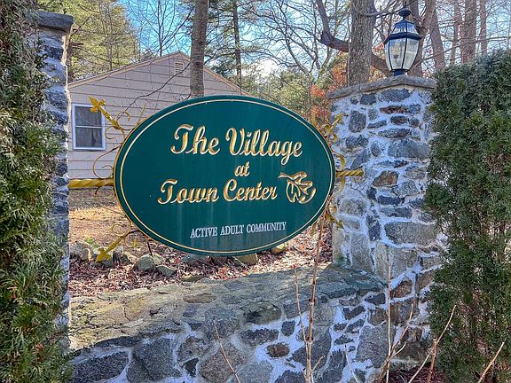 3rd image of 10 Town Village Drive