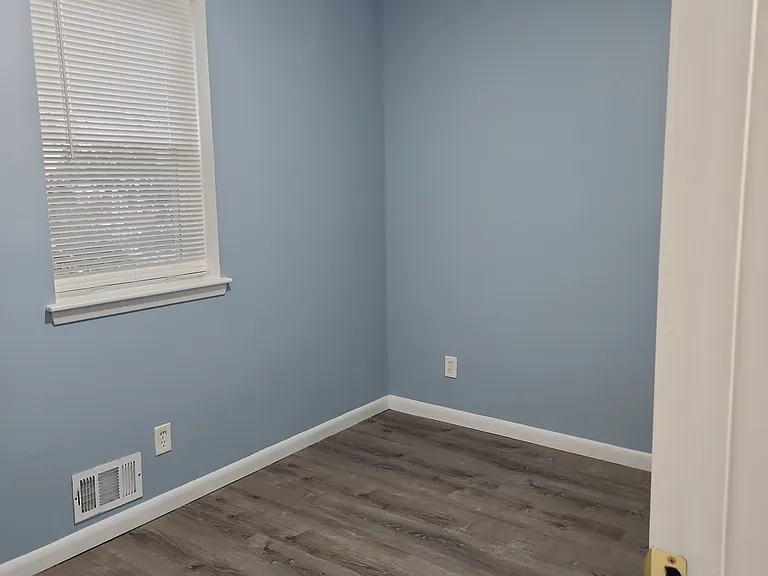 122 N Highland Ave #2 — Photo 3