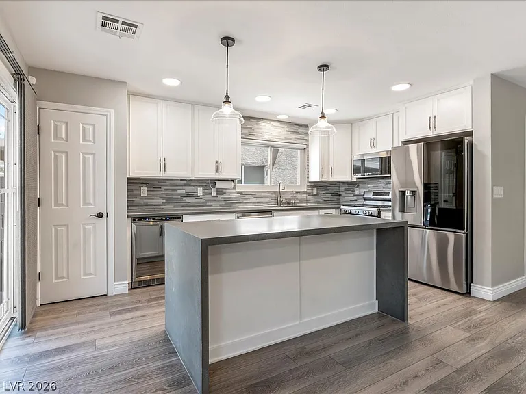 11145 Alora St — Photo 17