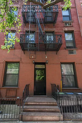 Rented by Sky Management | media 21