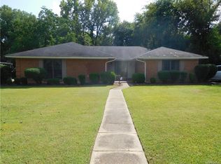 2432 Capstone Dr, Montgomery, AL 36106