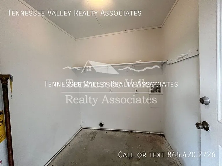 755 Kirk Ave — Photo 12