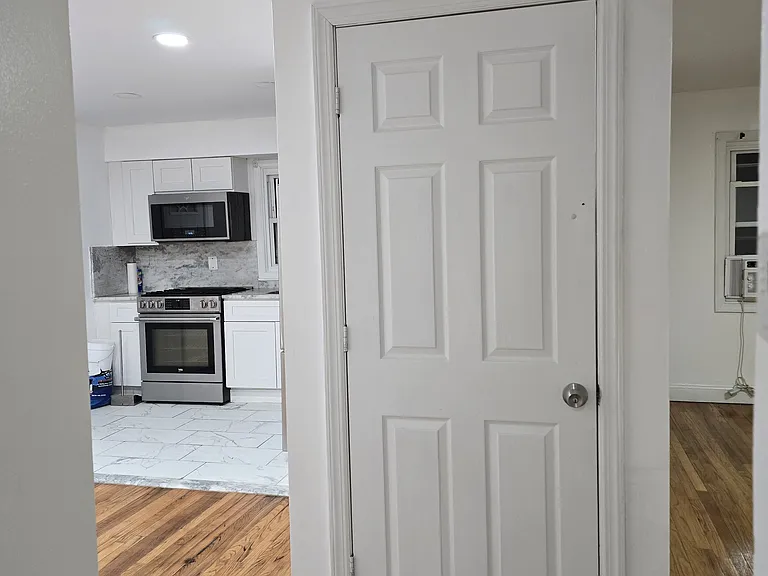 14 Pasadena Ave — Photo 20