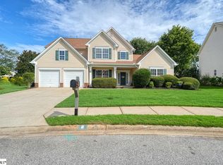 8 Breezewood Ct, Greenville, SC 29607