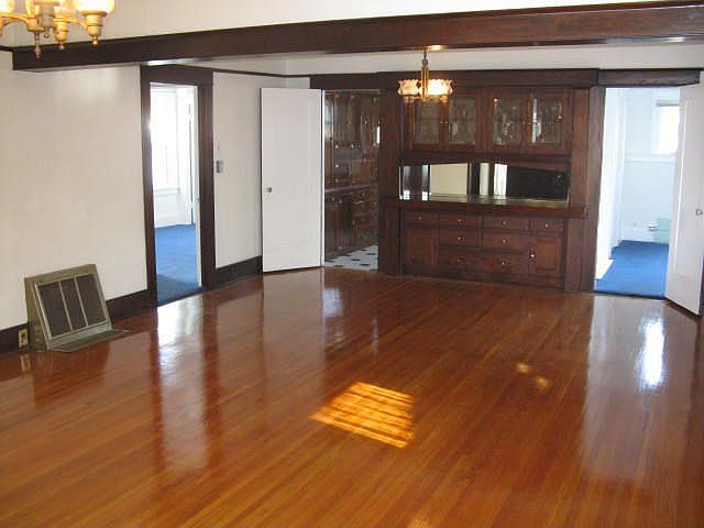 1st image of 746 Dawson Ave