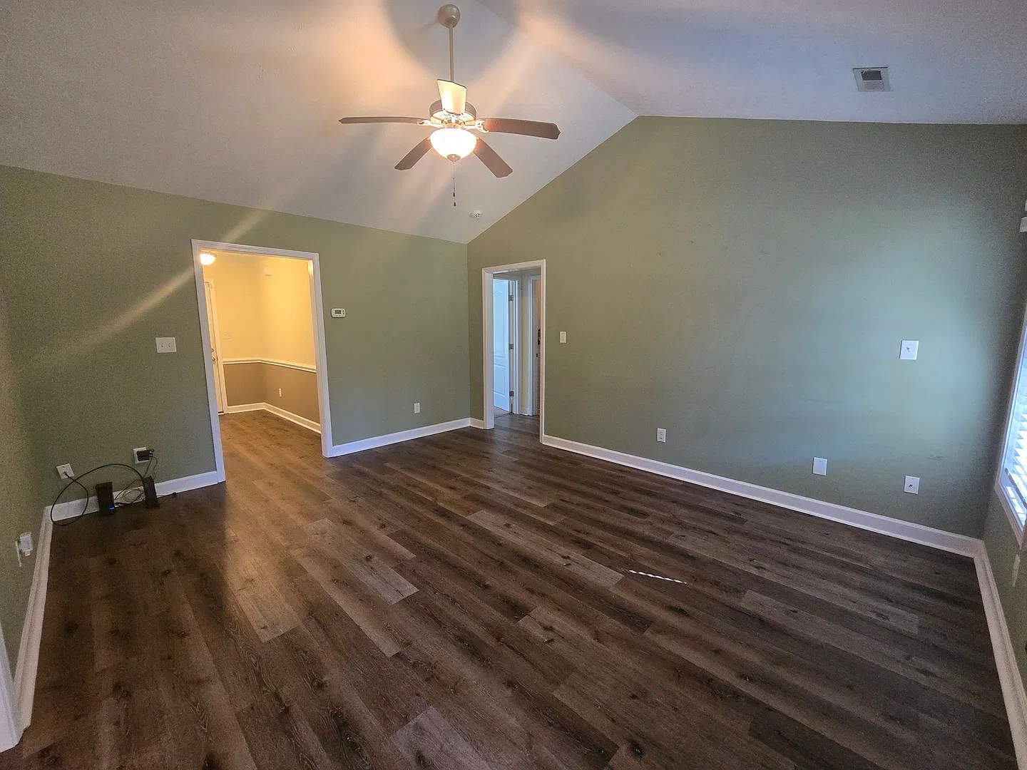 New Listing — Photo 3