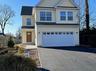 47 Hauser Ave, Yardville, NJ 08620