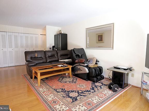 2nd image of 4416 Island Pl APT T3