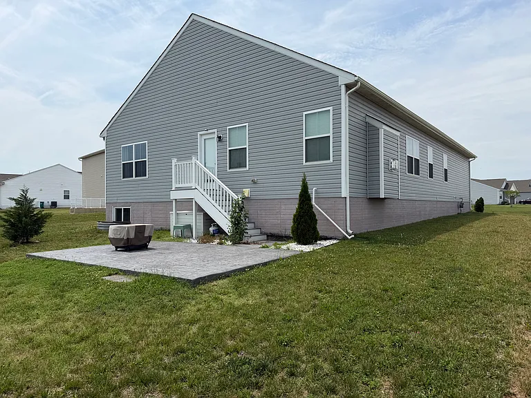 84 Pontoon Dr — Photo 6