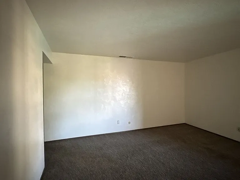 733 County Center Drive 3143 #49 — Photo 6