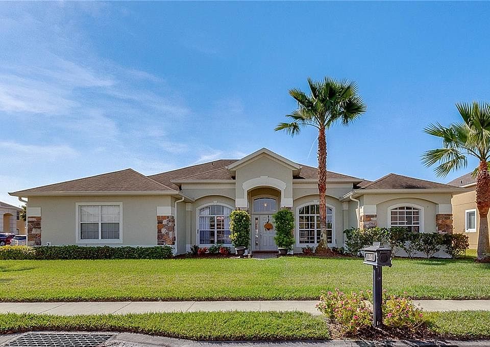 1st image of 745 Westyn Bay Blvd