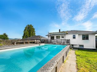 822 E 4th St, North Vancouver, BC V7L1K4