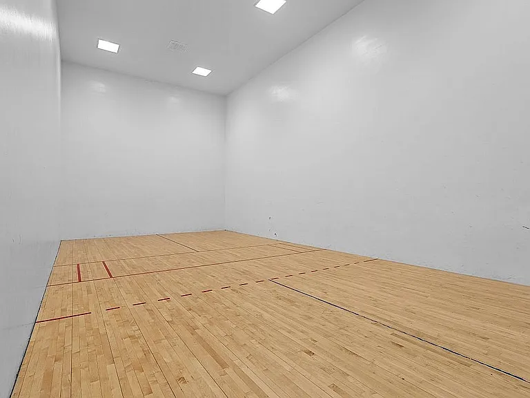 Cottonwood Reserve Raquetball Court