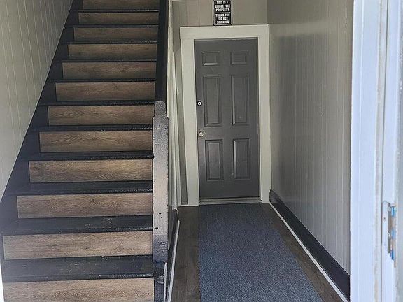 3rd image of 1023 Brusselles St