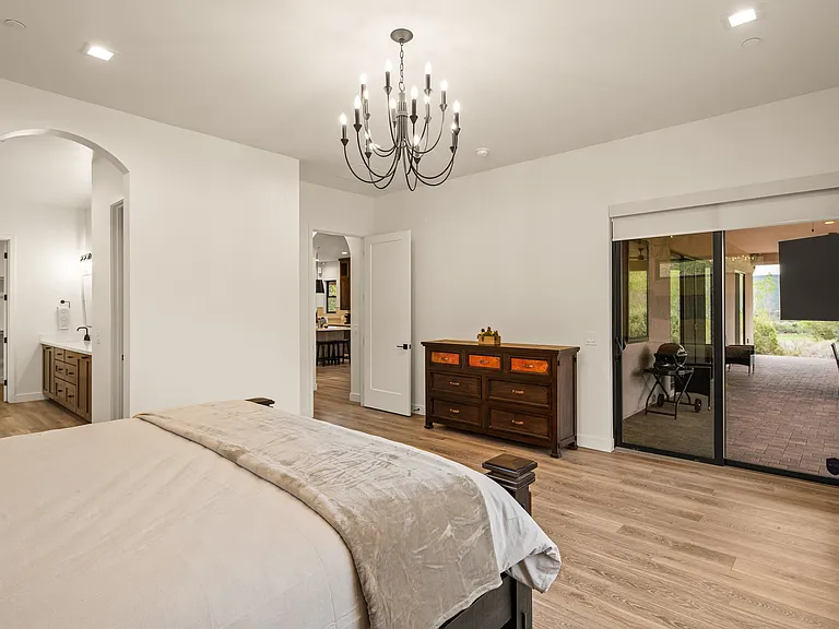 20 Crystal Sky Dr — Photo 23