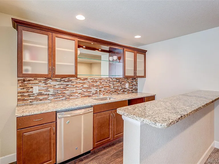 12645 Fisher St — Photo 12