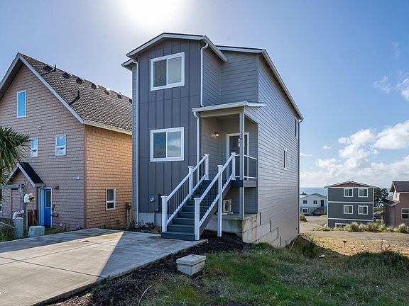 3rd image of 120 Reeder St