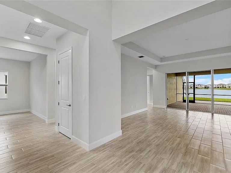 5218 Liberty Ln — Photo 7