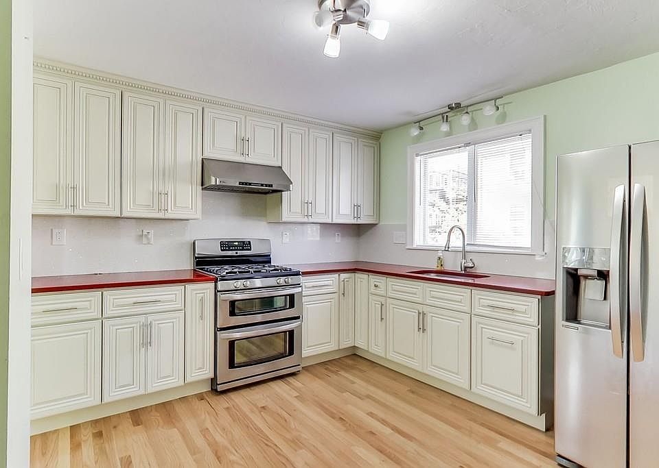 1st image of 43 Curtis Ave