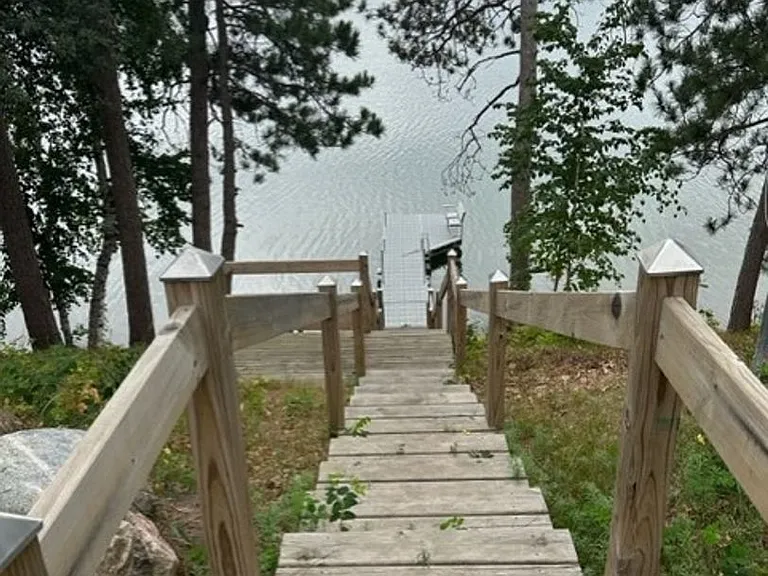 28083 Norway Rdg — Photo 23