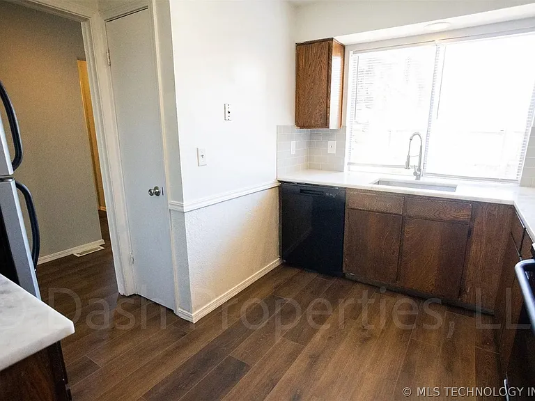 5104 S 75th East Ave — Photo 21
