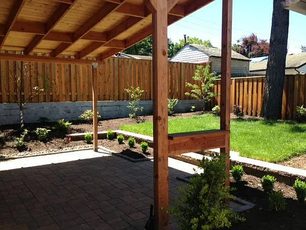 9529 N Fairhaven Ave — Photo 12