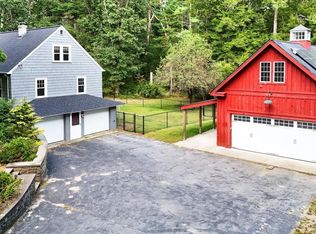 29 Mechanic St, Upton, MA 01568