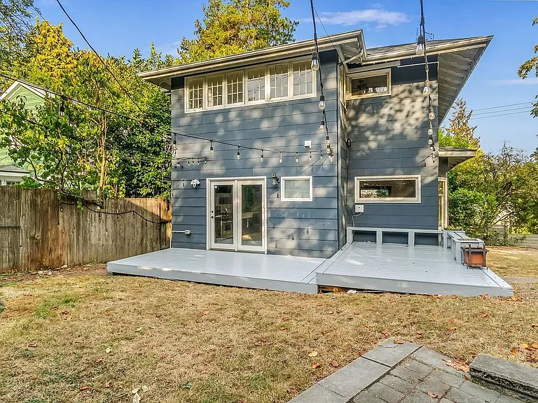 5501 20th Ave NE — Photo 23