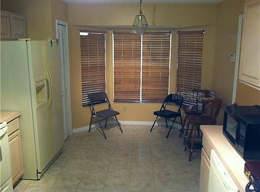 4th image of 7733 Legacy Ln