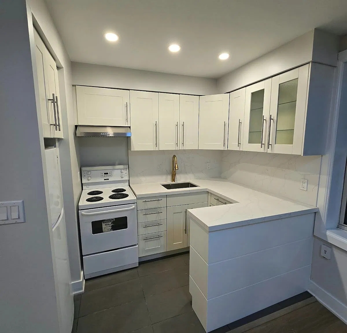 1 bed, $1,999 — Photo 3