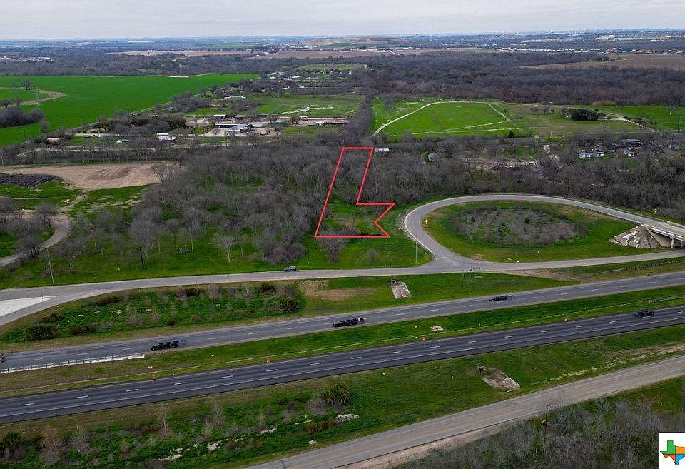 1st image of 13835 Interstate Highway 35 S