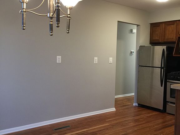 4th image of 34177 Whittaker St