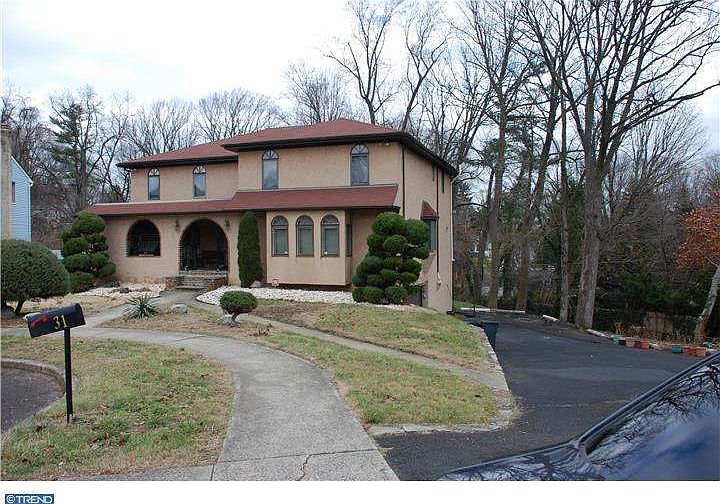 2nd image of 31 Lawson Dr