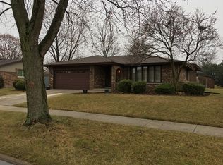 9107 Sheri Ln, Orland Park, IL 60462