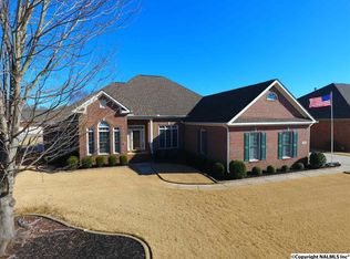 291 Natchez Trl, Huntsville, AL 35806